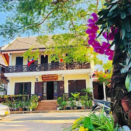 Anisa Mekong Riverside Villa Luang Prabang Esterno foto