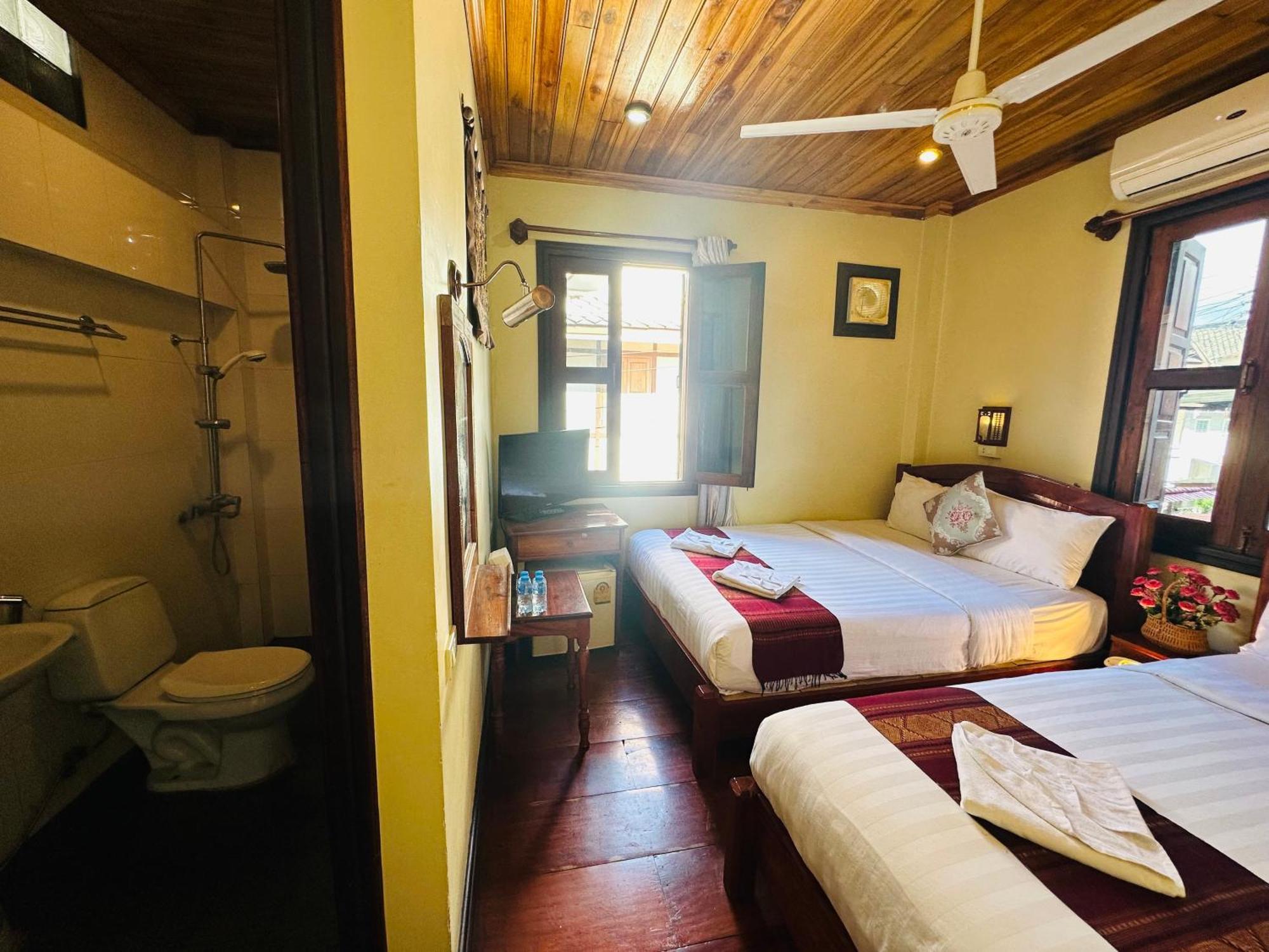 Anisa Mekong Riverside Villa Luang Prabang Esterno foto