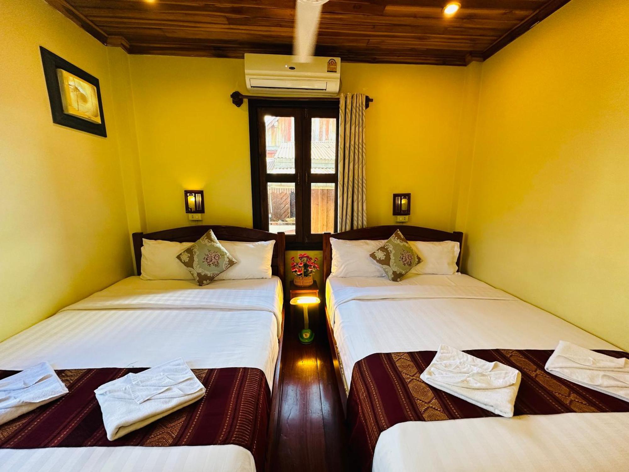 Anisa Mekong Riverside Villa Luang Prabang Esterno foto