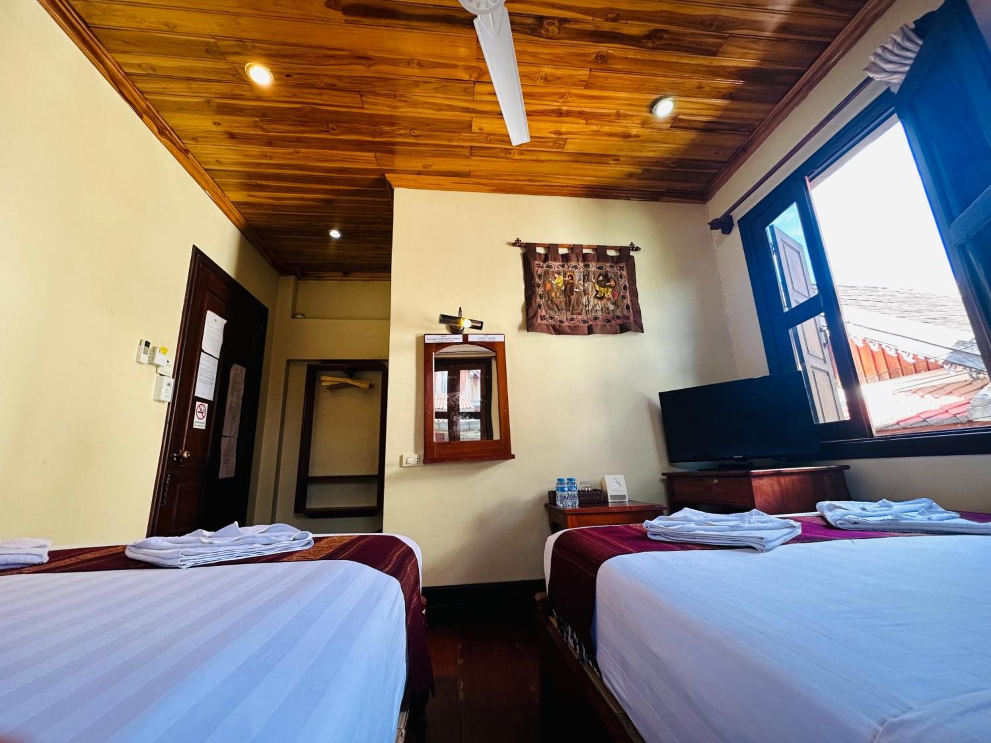 Anisa Mekong Riverside Villa Luang Prabang Esterno foto