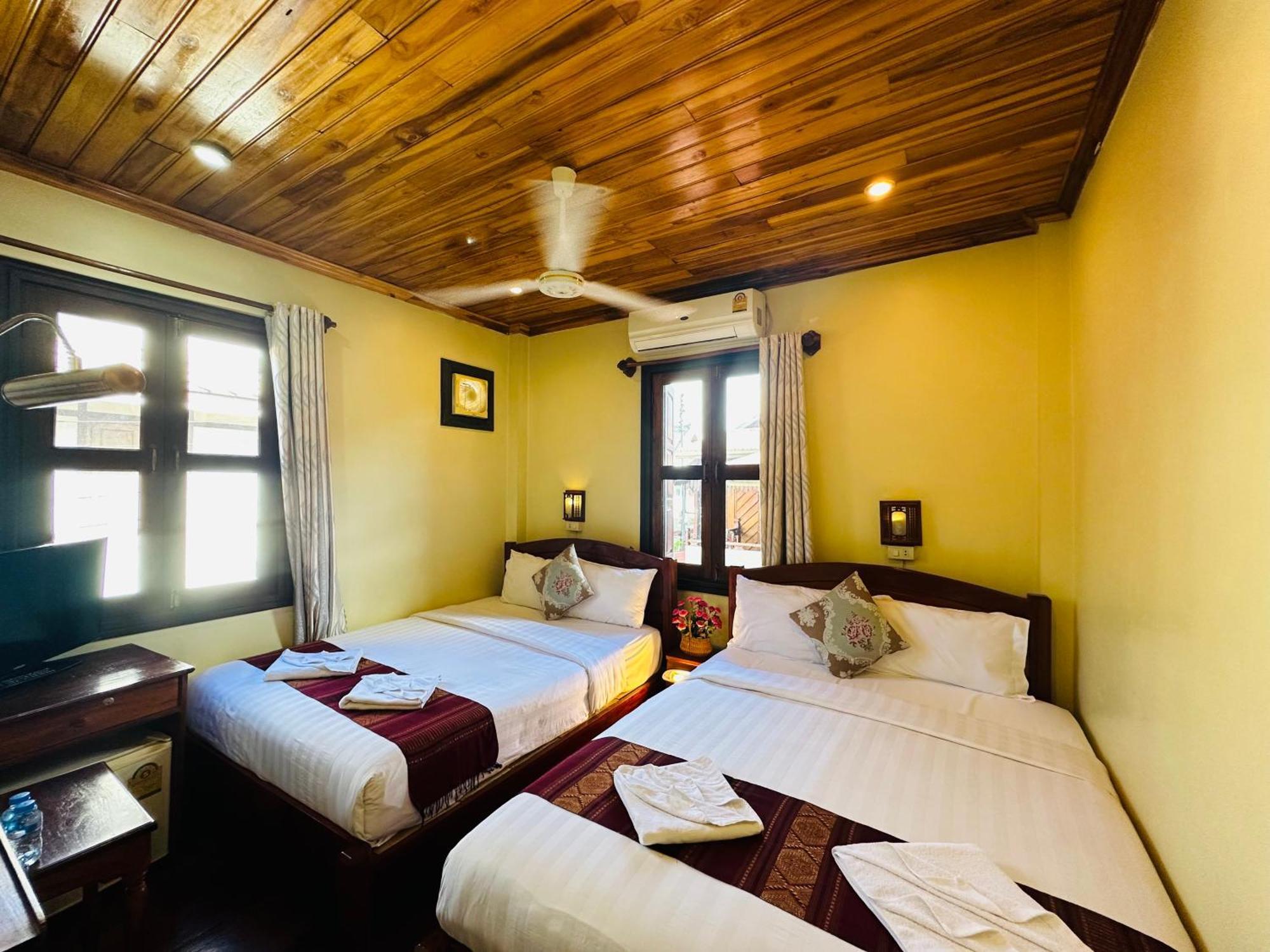 Anisa Mekong Riverside Villa Luang Prabang Esterno foto